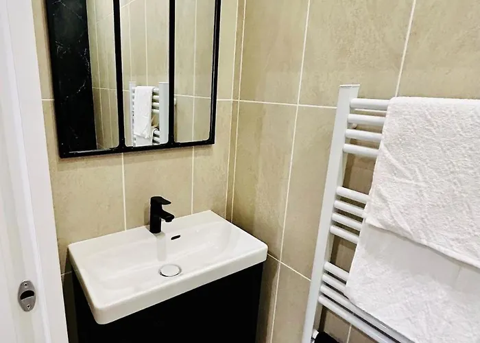 Apartament Le Ptit Vaucelles Pont-Évêque